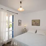 Yalos Mykonos Ornos Pouli Private W Shared Swimming Pool Appartement