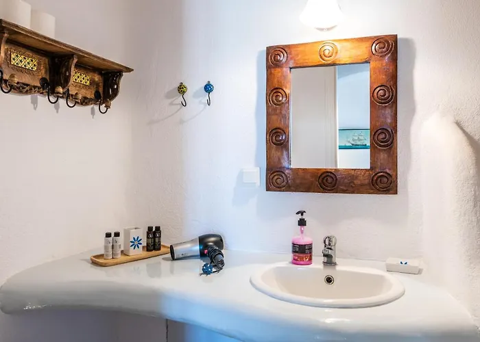 Yalos Mykonos Ornos Pouli Private W Shared Swimming Pool アパート