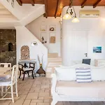 Apartament Yalos Mykonos Ornos Pouli Private W Shared Swimming Pool